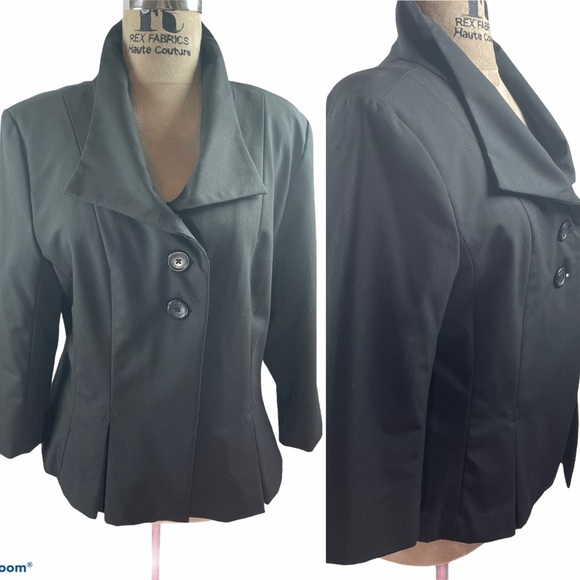 Isaac Mizrahi Cropped Sleeve Pleated Suit Jacket - Picture 2 of 11